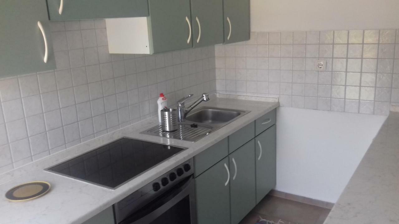 Apartman Jezidzic Kastela Ngoại thất bức ảnh
