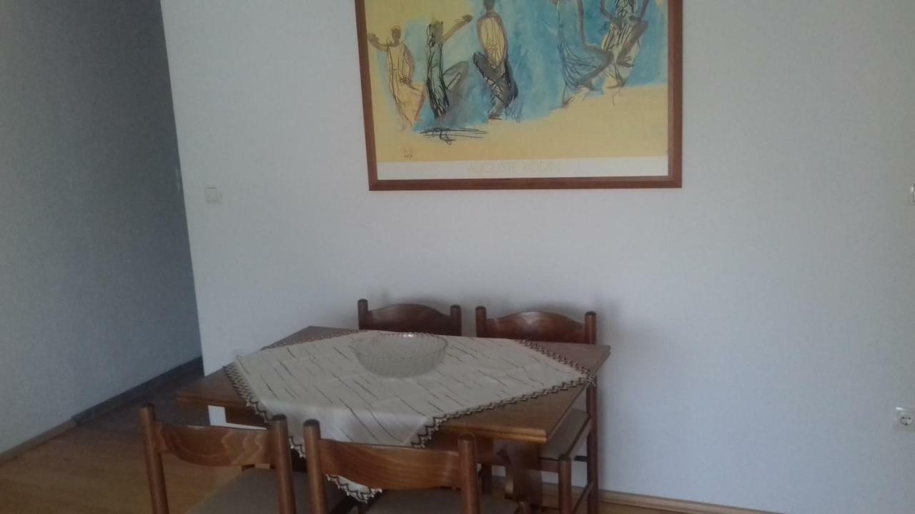 Apartman Jezidzic Kastela Ngoại thất bức ảnh